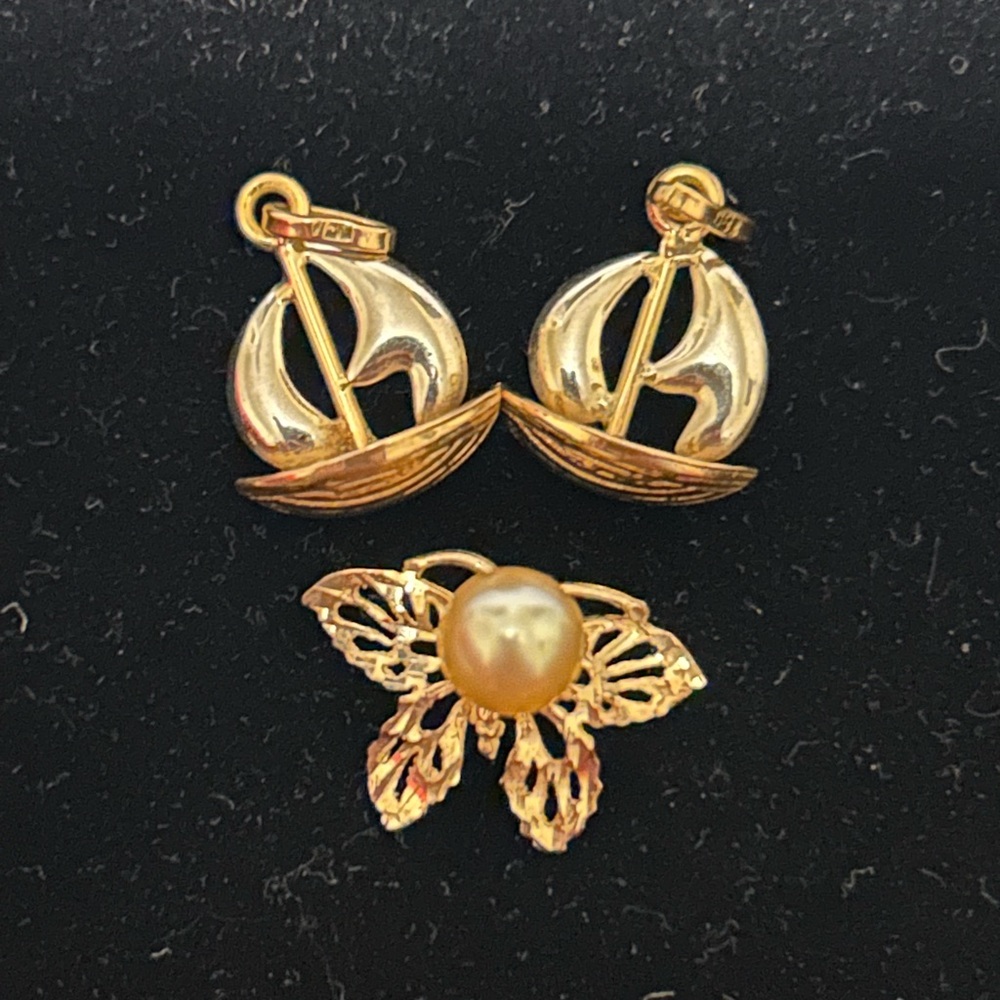 Vintage 18k Gold Pendants Marked 750 (3)